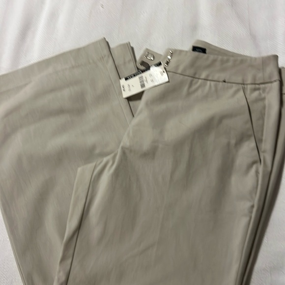 New York & Company Light Beige Wide Leg Pants - Picture 2 of 4
